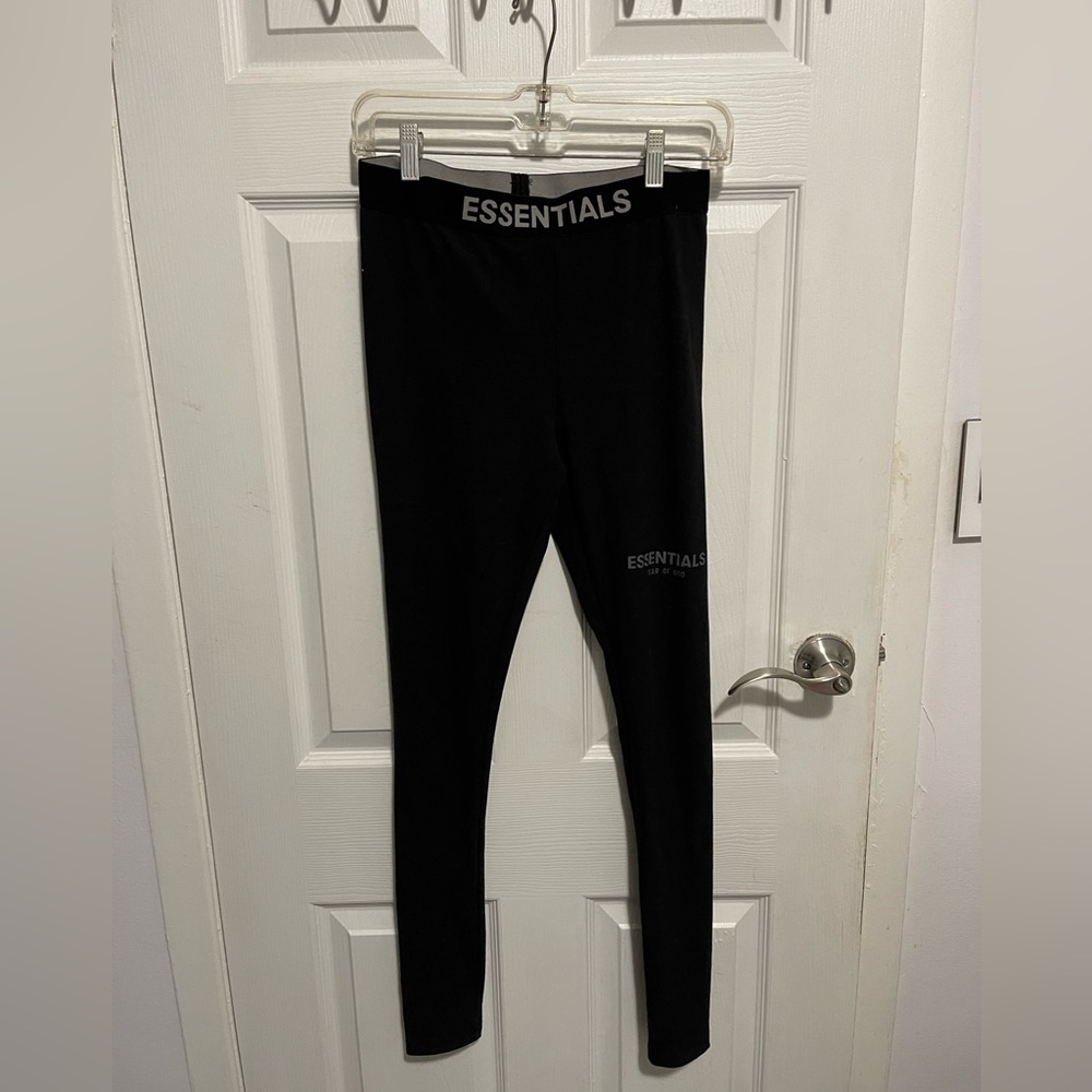 FEAR OF GOD ESSENTIAL BLACK LEGGINGS SIZE XSp